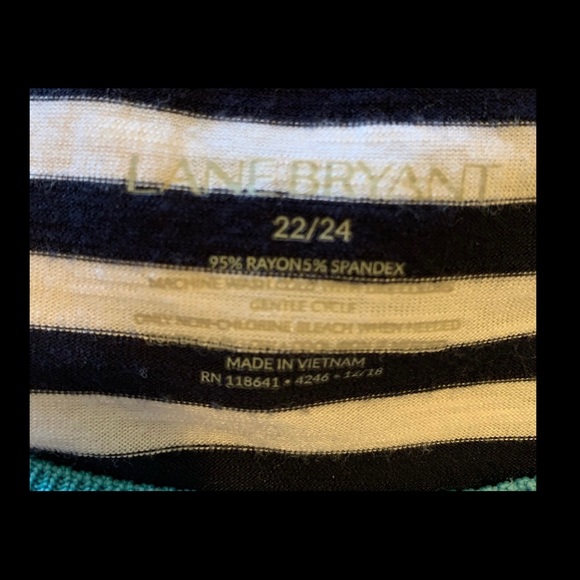 Lane Bryant striped tee size 22/24 - Picture 3 of 3